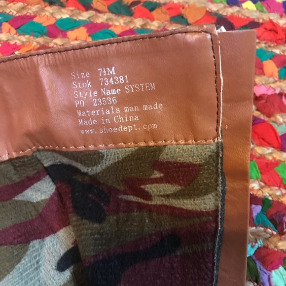 ***SOLD***.         Brown boots size 7.5 - Picture 5 of 5